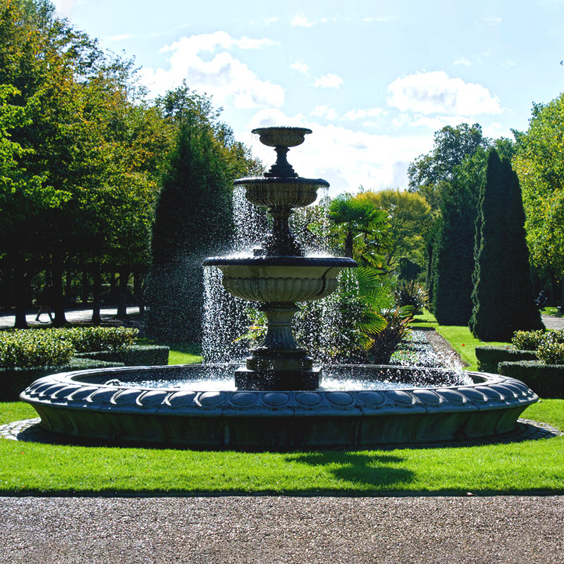 10 Popular Estate Fountains for Your Yard Renovation