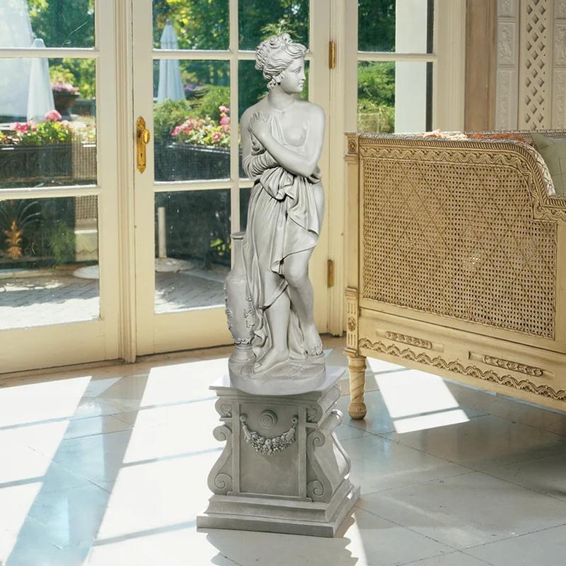 Top 6 Most Suitable Marble Figures for Living Room Decor