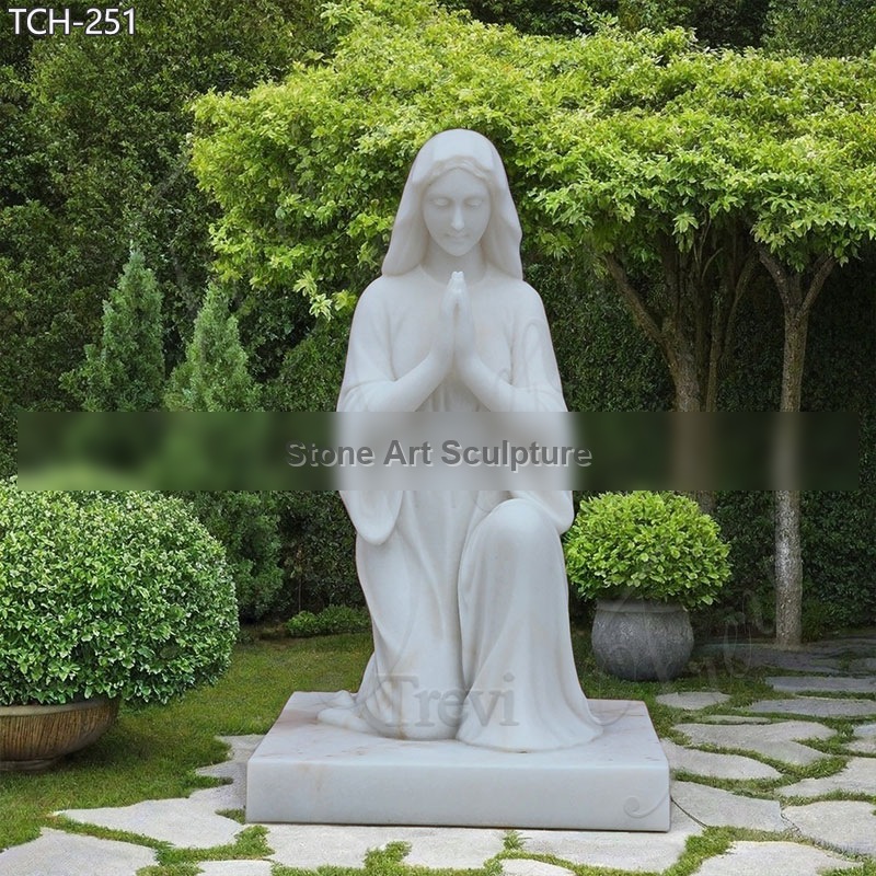 Kneeling Marble Virgin Mary Praying Statue detail image