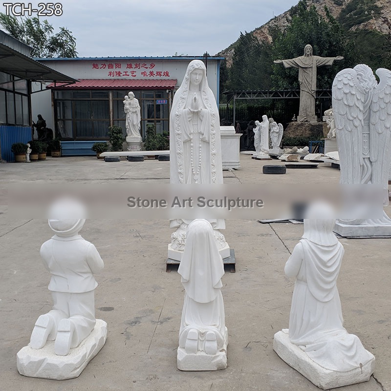 Outdoor Marble Our Lady of Fatima Statue with Three Children detail image