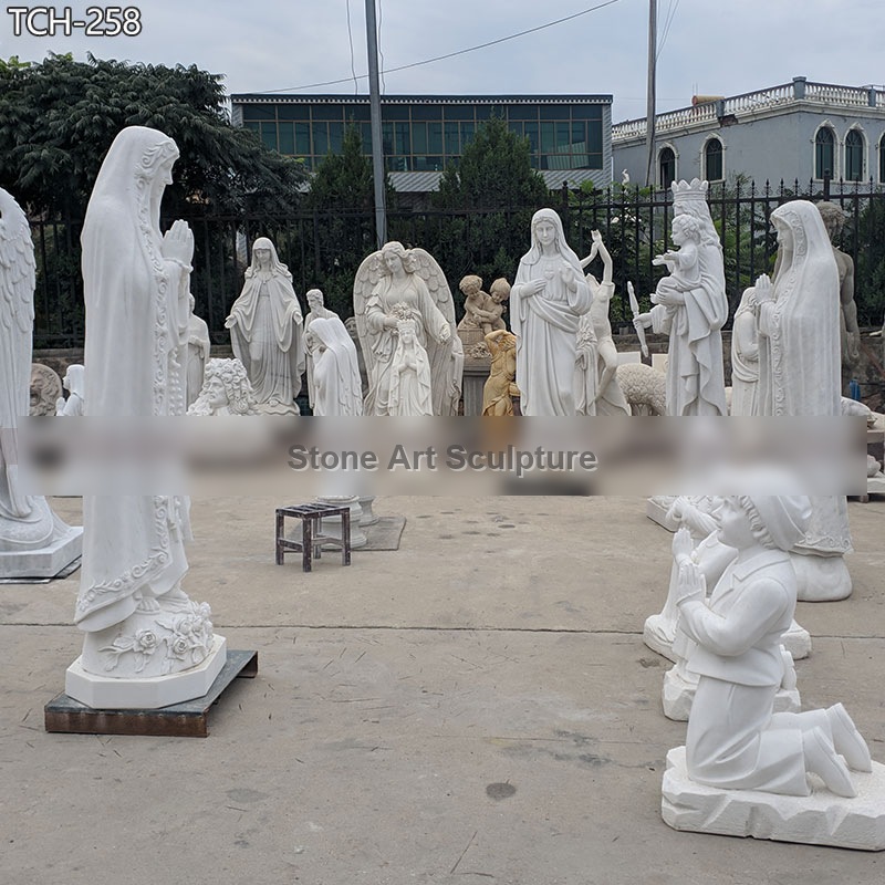 Outdoor Marble Our Lady of Fatima Statue with Three Children detail image