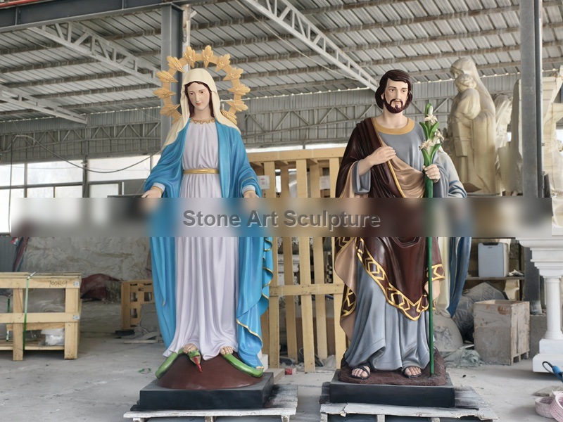 Life Size Painted Mary and Joseph Statue detail image
