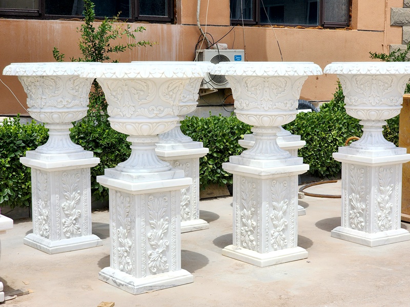 10 Amazing Marble Planter Designs to Beauty Your Garden