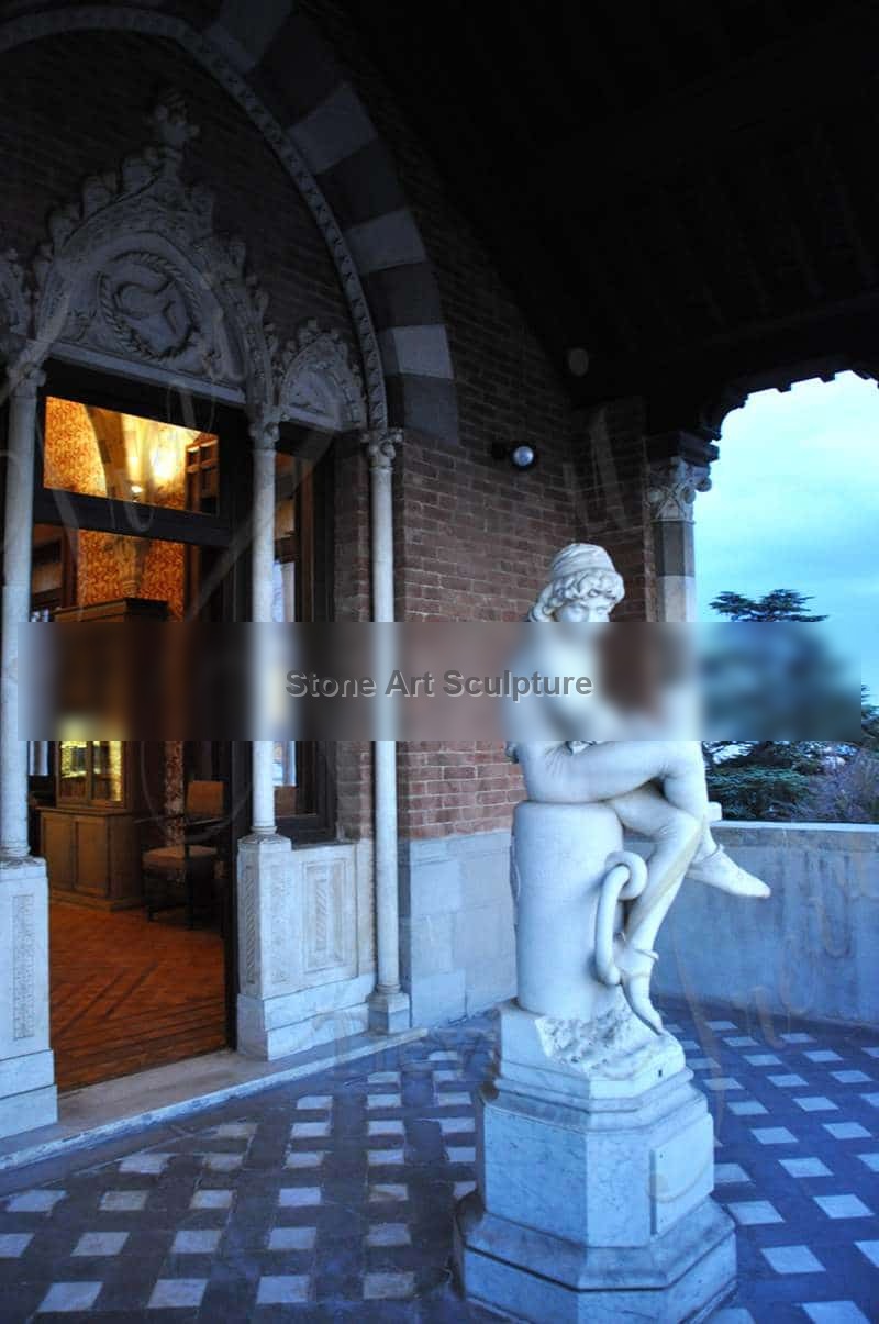 Marble Giulio Monteverde The Young Columbus Statue for Sale MOKK-969 detail image