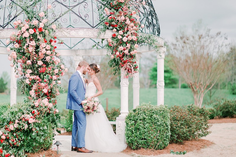 marble gazebo centerpiece for garden wedding