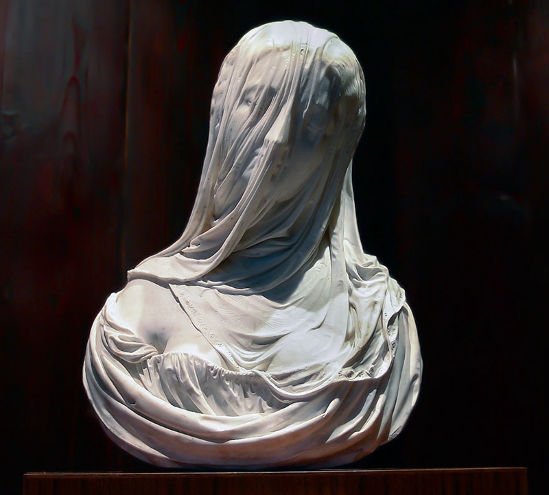 The Veiled Virgin Statue: Perfect For Home Decoration