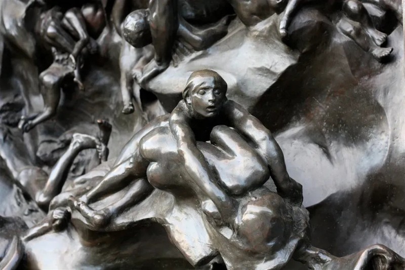 rodin's the gates of hel detail sculpture