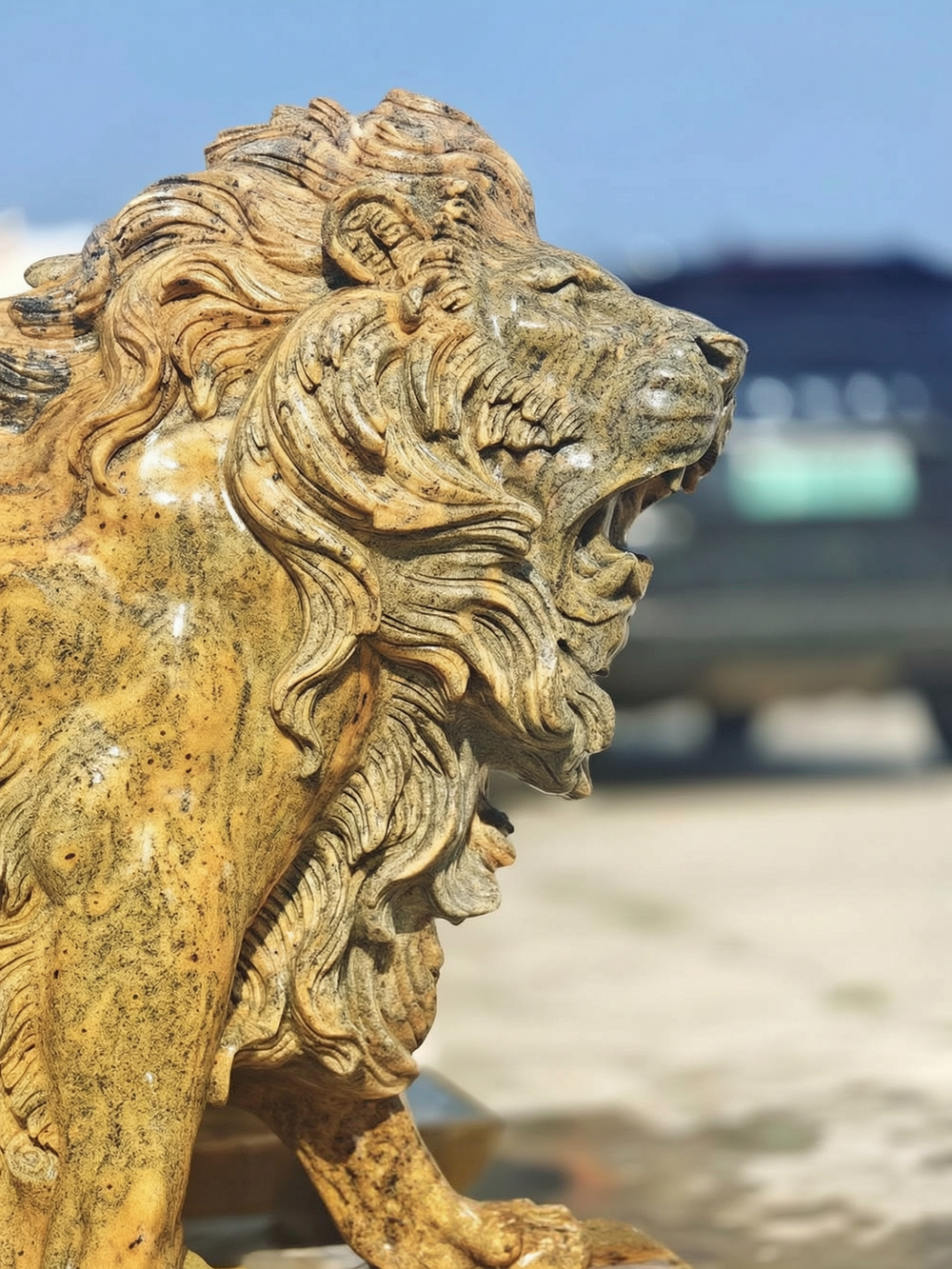 Outdoor Beige Stone Lion Statue details