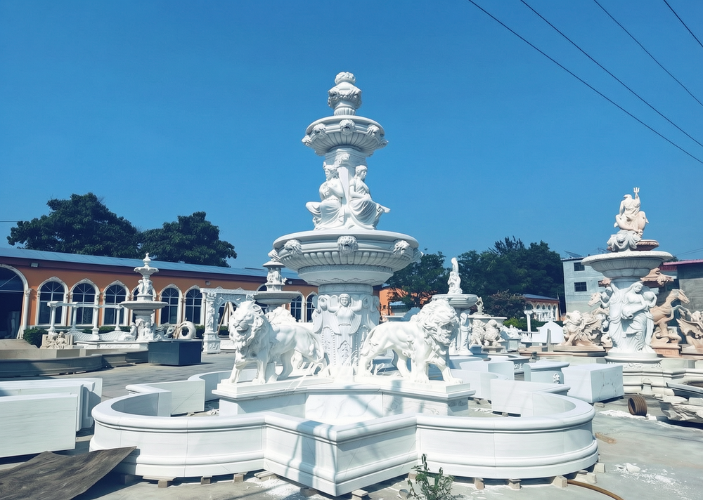 Large fountain featuring standing lions and seated women factory supplier