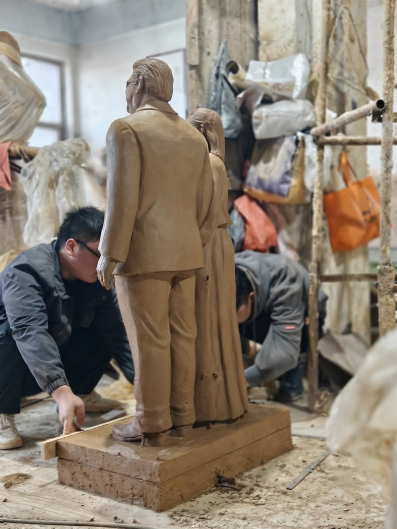 From Photo to Clay Model