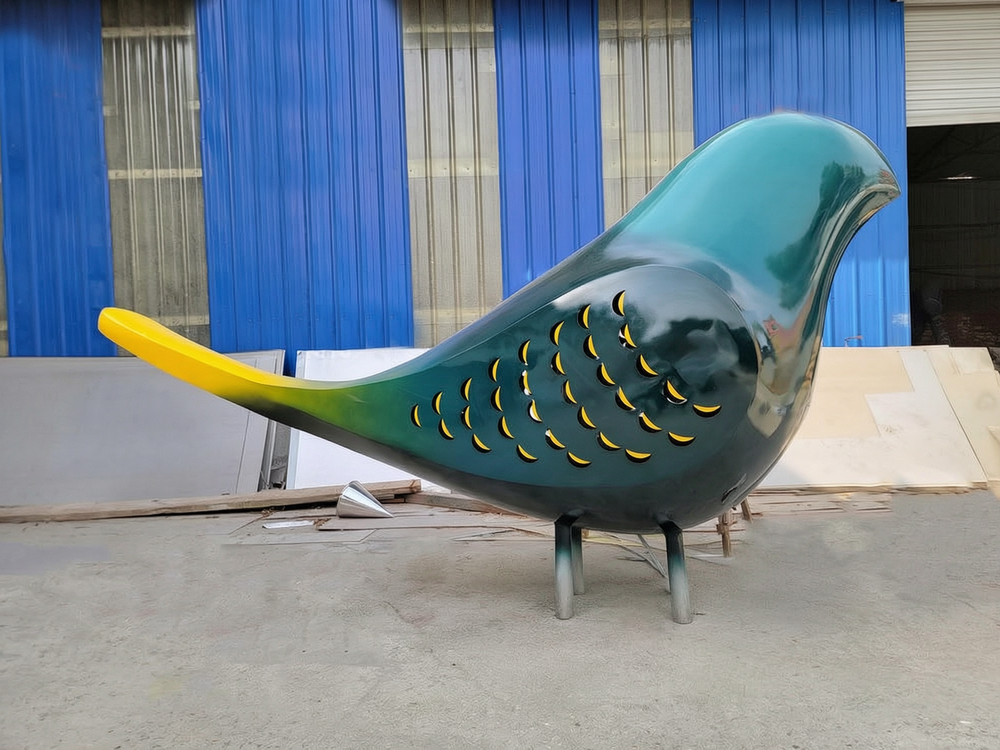 steel bird sculpture